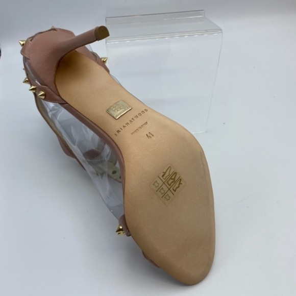 NWT. Brian Atwood Leather Mauve Stud Sandals. Size 11 (41 EU). - Picture 9 of 10